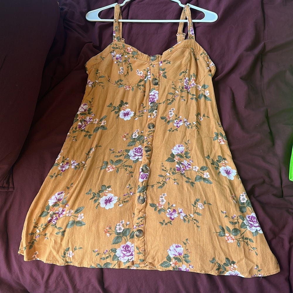 American Eagle Flowy Dress - Picture 4 of 4
